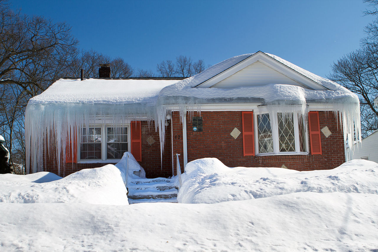14 Steps Every Homeowner Should Take to Winterize Their Home